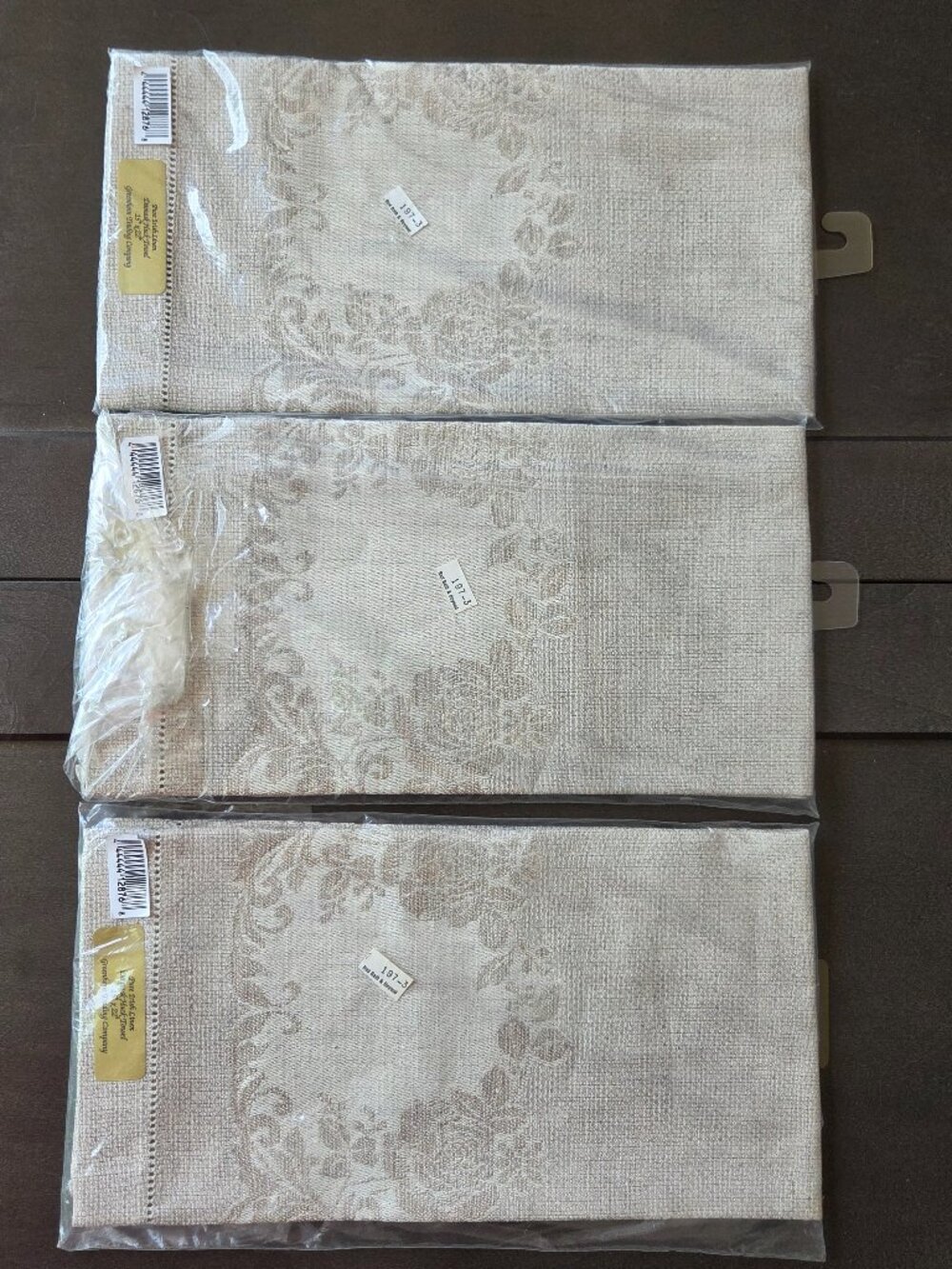 Set of 3 Pure Irish Linen Damask Huck Towels 15" x 22" NWT